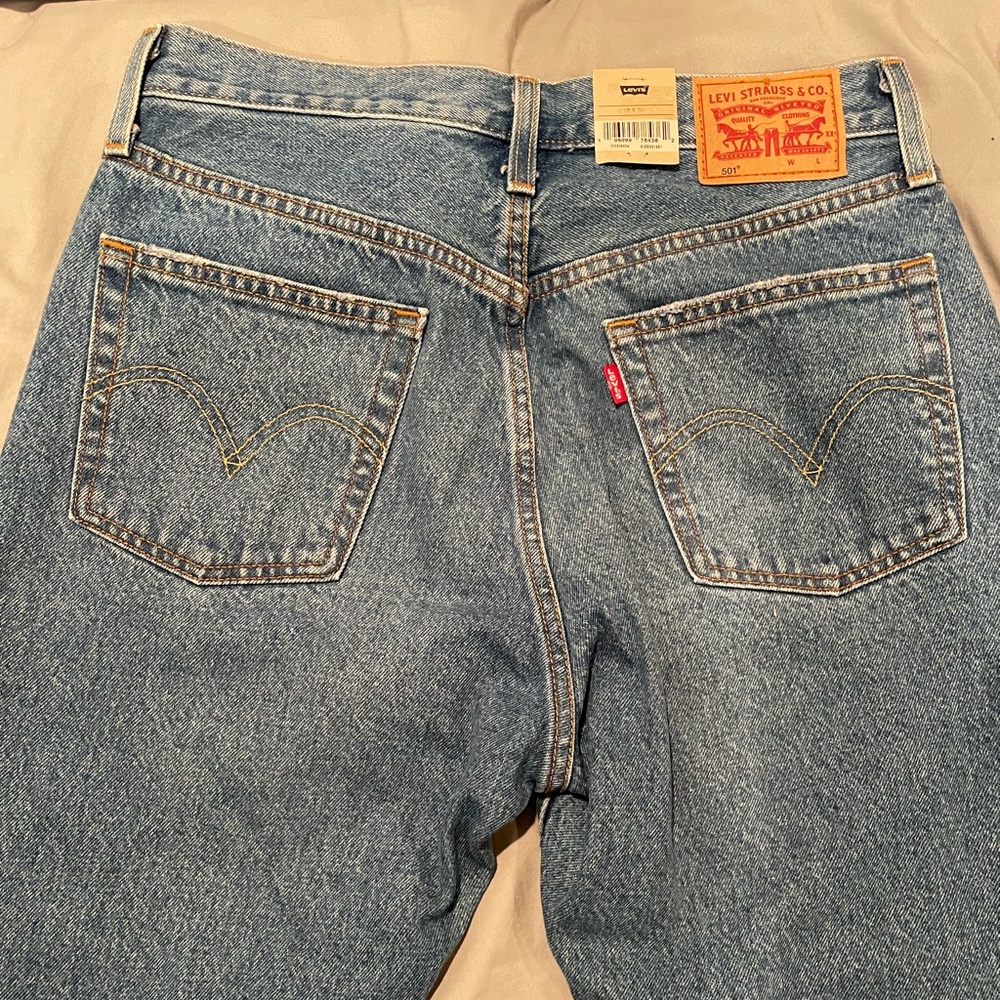 NWT Levi’s
